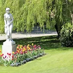 بيت ضيافة Alfa Poděbrady